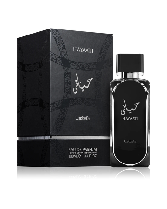 Profumo unisex Hayaati di Lattafa. Vista completa con l'elegante scatola nera decorata e il flacone lucido con scritte argento.